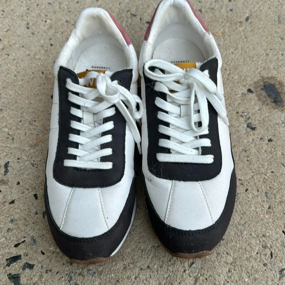 Madewell Tennis shoes - Picture 1 of 6
